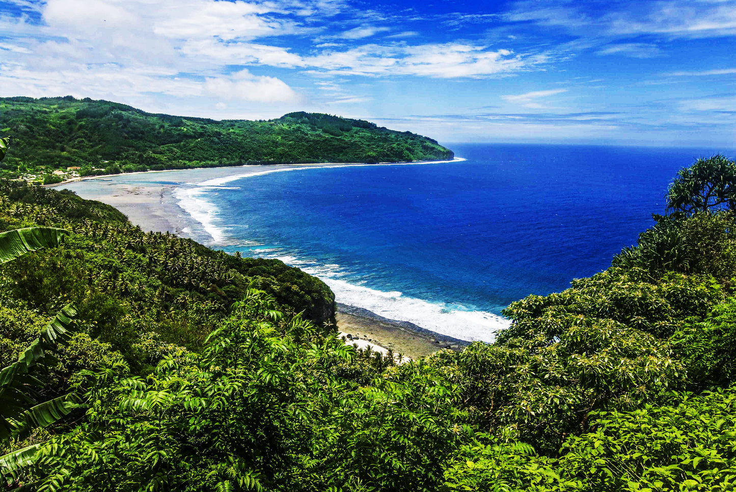 THE BLU BAY, Rurutu Island, French Polynesia