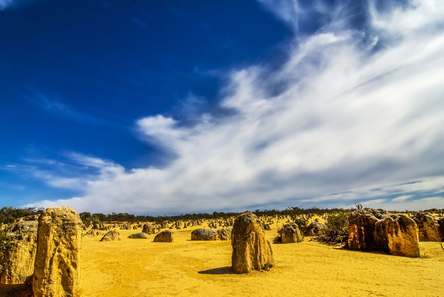 ROCKY SENTINELS, Australia