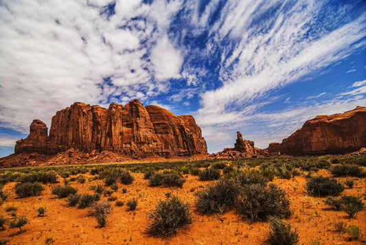 Alessandra Mattanza | EMBRACE OF THE SKY, Monument Valley, Arizona-Utah, USA. Monument Valley, both familiar and a mystery at once. Available as an art print or as a photographic print on acrylic glass.