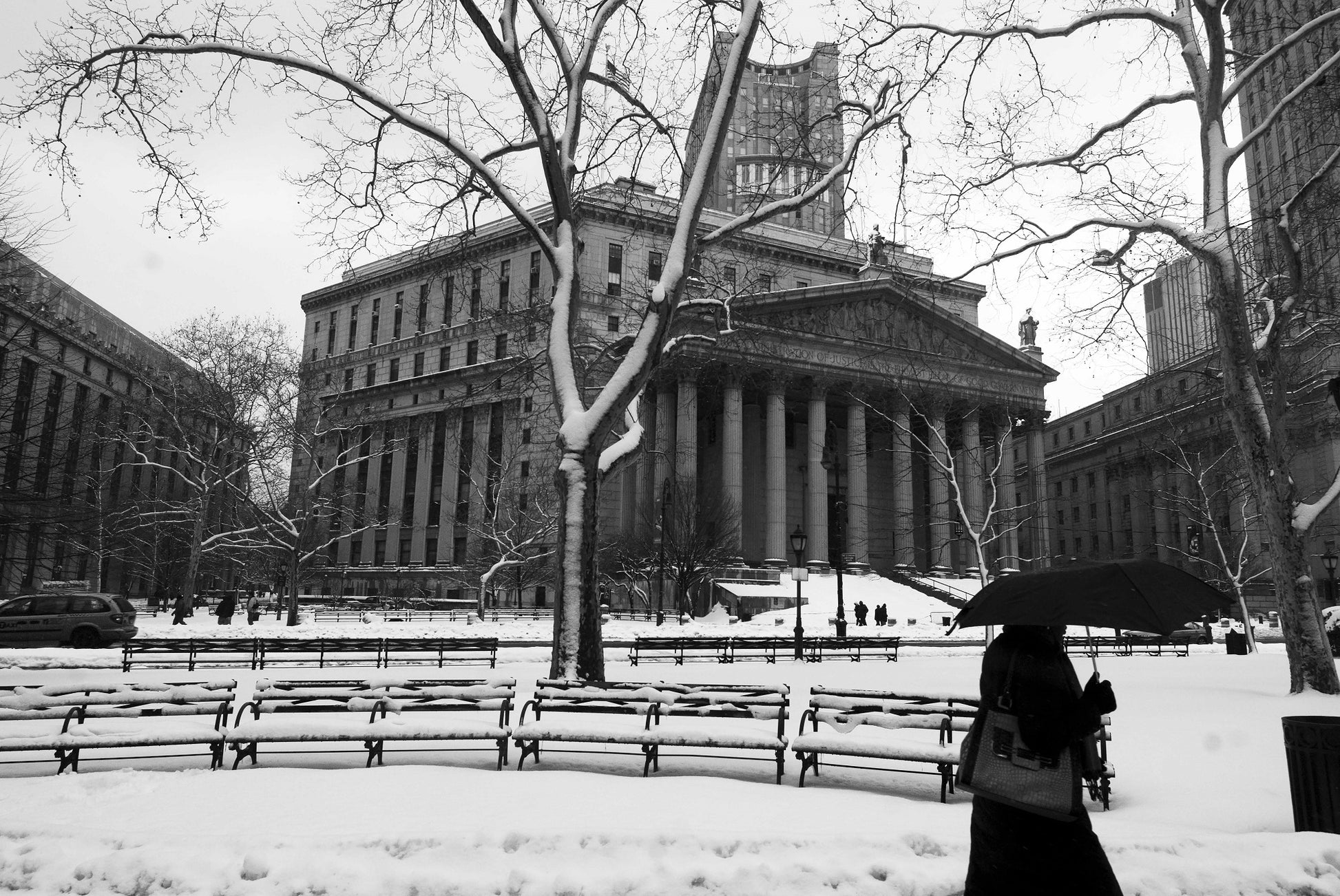 Alessandra Mattanza | DARKNESS, County Courthouse Building, New York. The County Courthouse is an imposing presence in this wintery photograph. Available as a photographic print on acrylic glass.